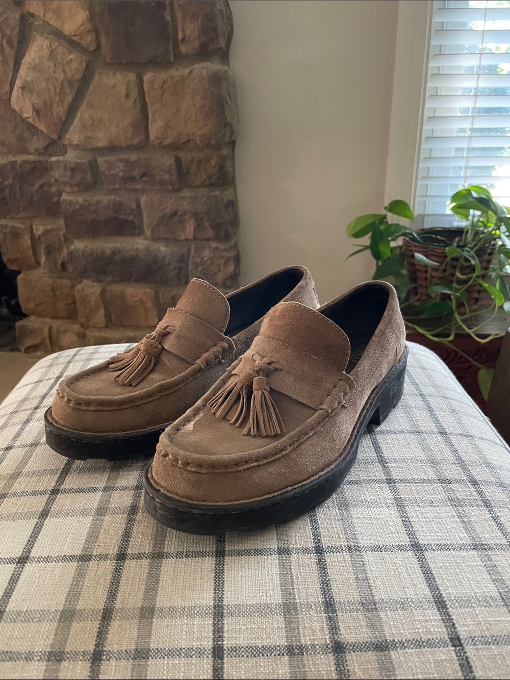 Born Women's Capri Tan Suede Tassel Loafers